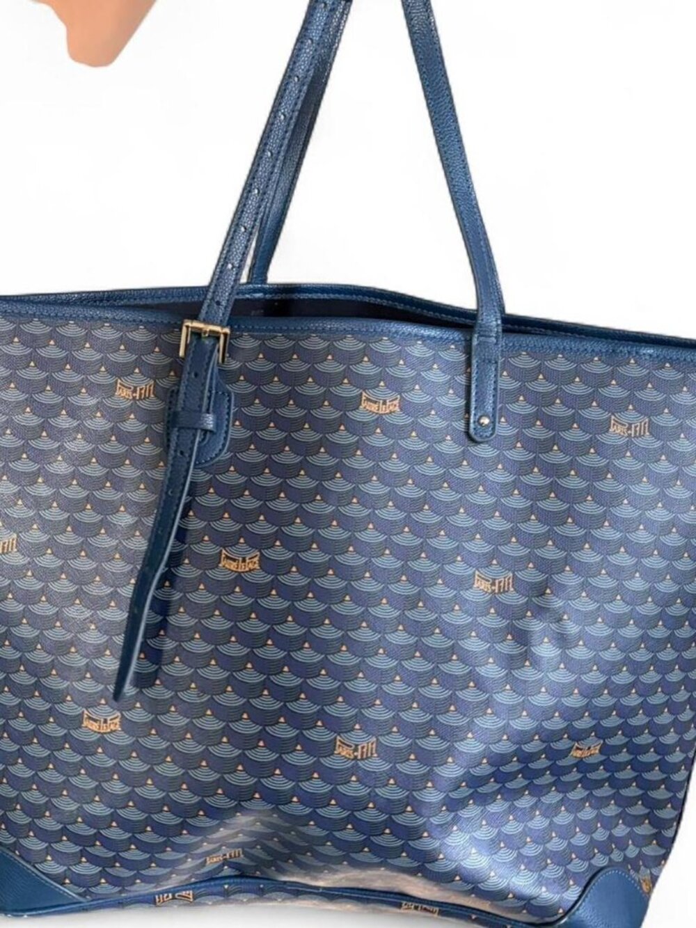 blue Fauré Le Page Daily Battle tote with adjustable leather handles